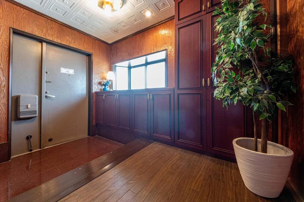 Sanacion Motomachi 7 なんばで150平米の広々空間 最大14名 Netflix見れます Apartment Osaka Exterior photo